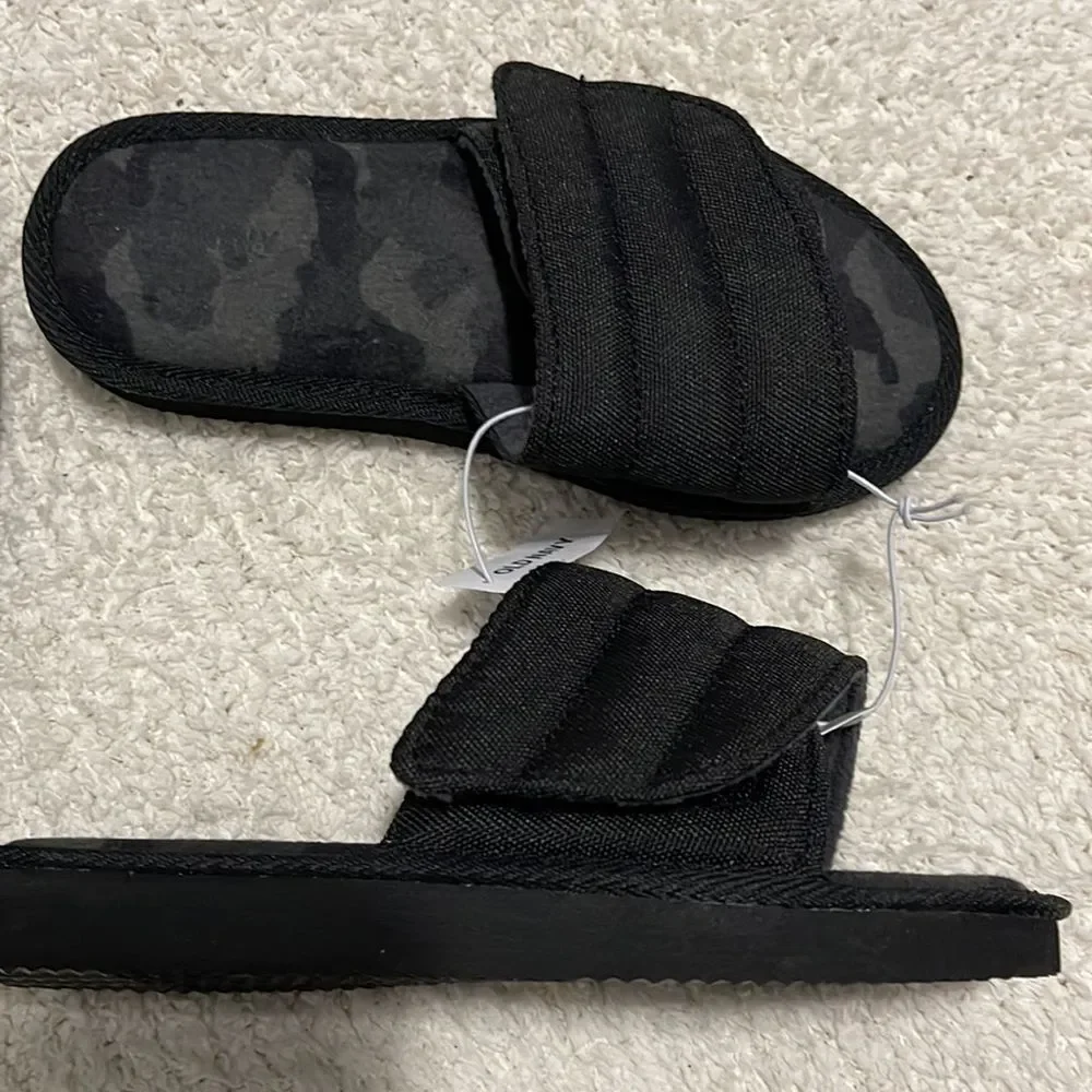 NWT- Old Navy- boy’s 12/13 & 3/4. Two Slide Bundle